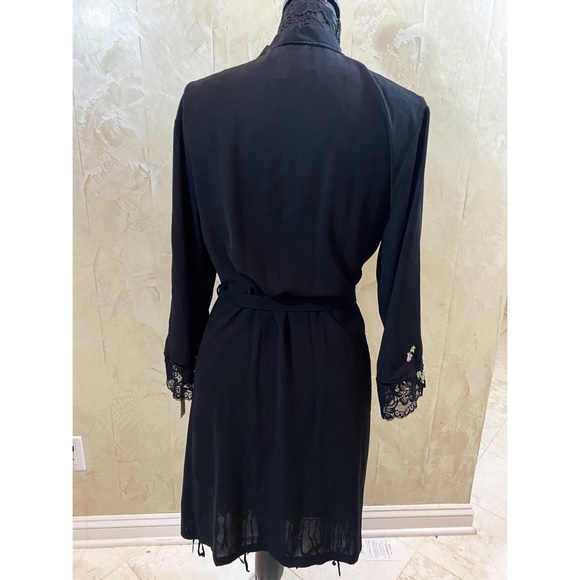 Oscar de la Renta Robe Black with Pink Roses - Picture 3 of 4